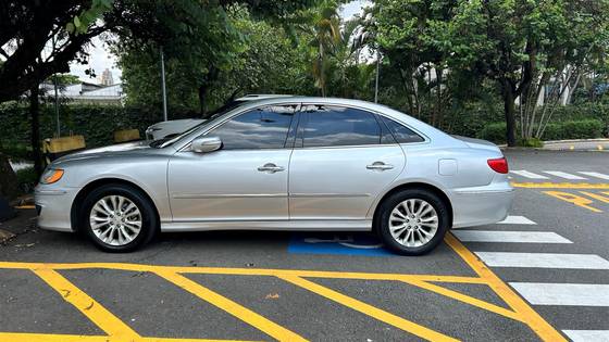 HYUNDAI AZERA 3.3 MPFI GLS SEDAN V6 24V GASOLINA 4P AUTOMÁTICO